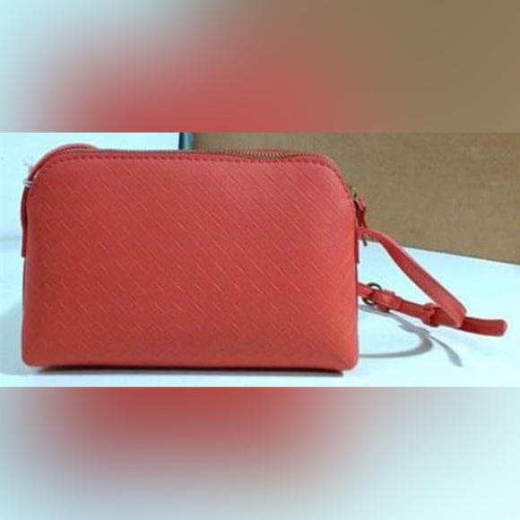 Universal Thread Womens Addison Crossbody Bag 6X9X2.5", Orange - Picture 1 of 1